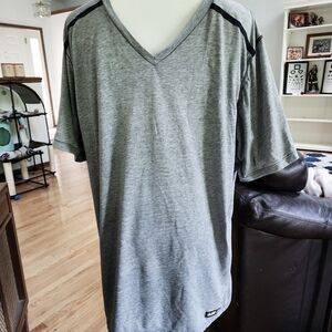 Vintage Nike v neck running shirt size Xl
